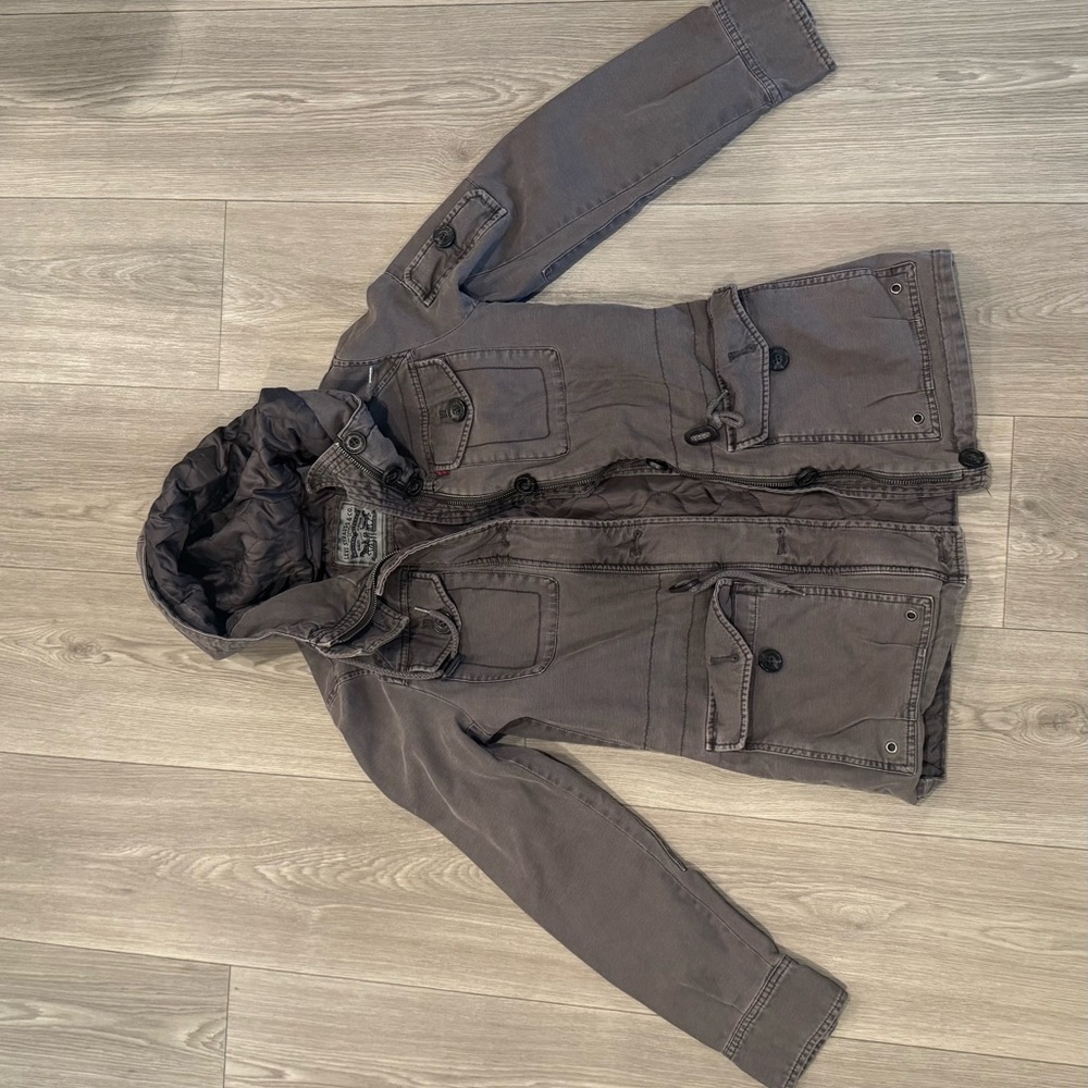 Levi's Women's Hooded Military Jacket in Gray. Size Small. Worn Once. - Picture 6 of 11